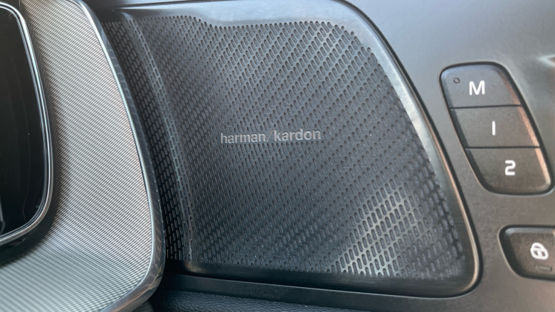 Volvo XC60 2.0 B5P Plus Black Edition 5dr AWD Geartronic Petrol Estate